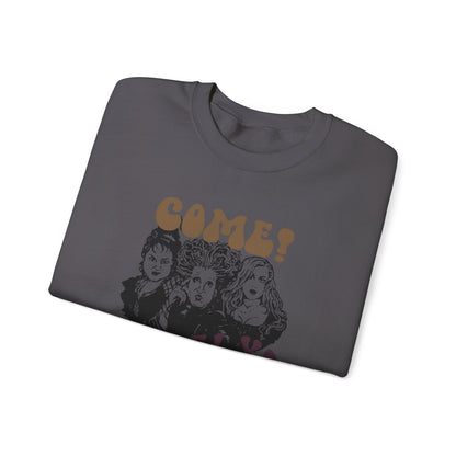 Hocus Pocus "Come! We Fly!" Sweatshirt Unisex